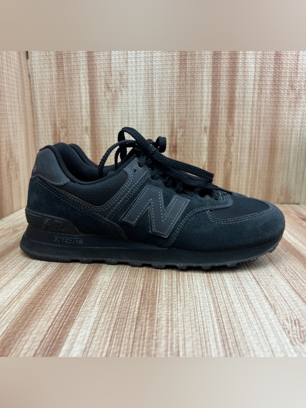 New Balance 574 Core ML574EVE Black Classic Running Shoes Mens Size 8 Womens 9.5